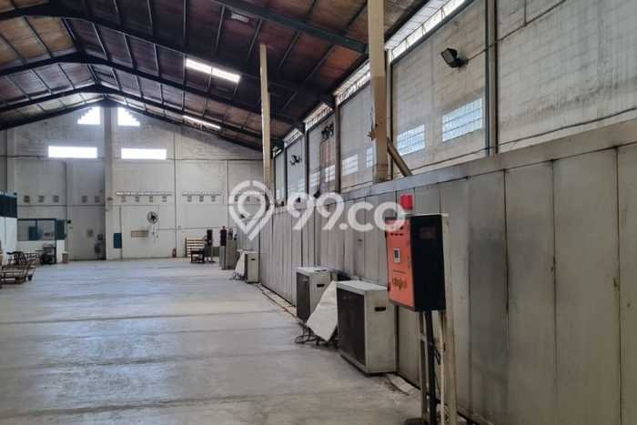 Pabrik Paling Dicari LB 2050m2 Dijual di Kiaracondong Pabrik Paling Dicari LB 2050m2 Dijual di Kiaracondong