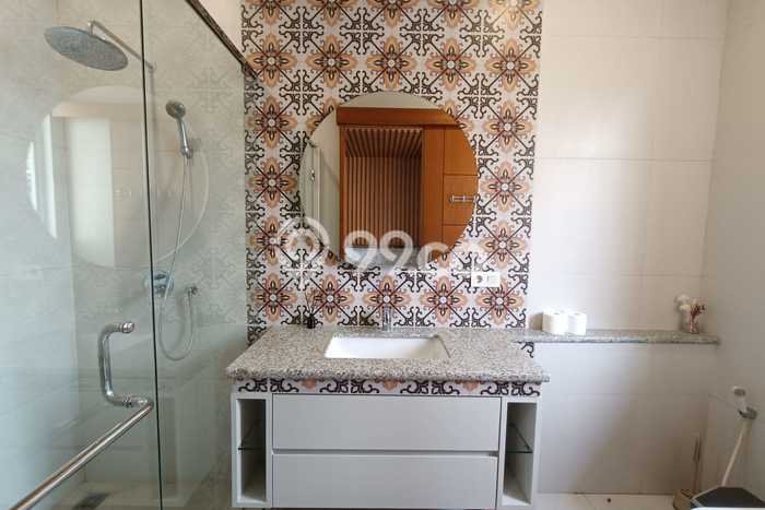 Rumah Elit Modern Siap Huni di Dago Bandung Rumah Elit Modern Siap Huni di Dago Bandung