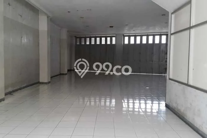 Ruko Dijual di Bandung LT 915m2 & LB 1400m2 Lokasi Terbaik! Ruko Dijual di Bandung LT 915m2 & LB 1400m2 Lokasi Terbaik!