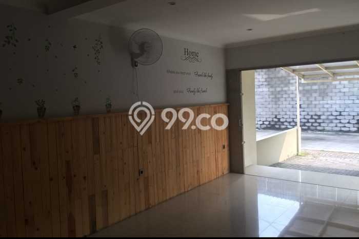 Ruko Dijual di Bandung LT 90m2 & LB 127m2 Lokasi Terbaik! Ruko Dijual di Bandung LT 90m2 & LB 127m2 Lokasi Terbaik!