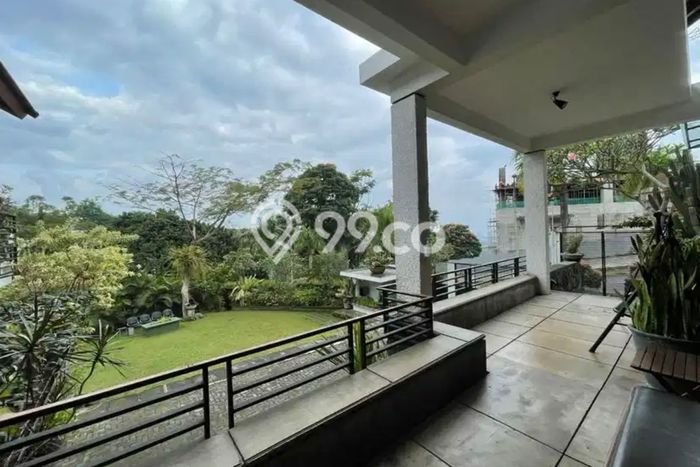 Dijual Rumah Elit Exclusive di Coblong, Bandung Dijual Rumah Elit Exclusive di Coblong, Bandung
