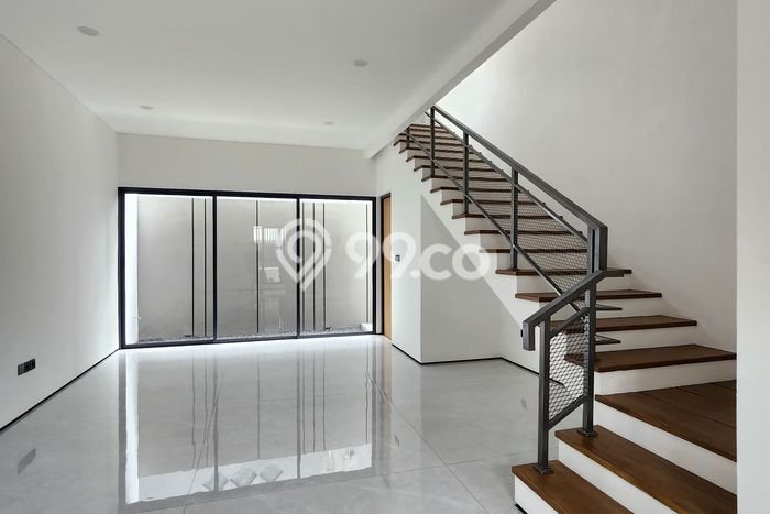 Dijual Hunian Rumah Terawat 3 Kamar di Soekarno Hatta, Bandung Dijual Hunian Rumah Terawat 3 Kamar di Soekarno Hatta, Bandung
