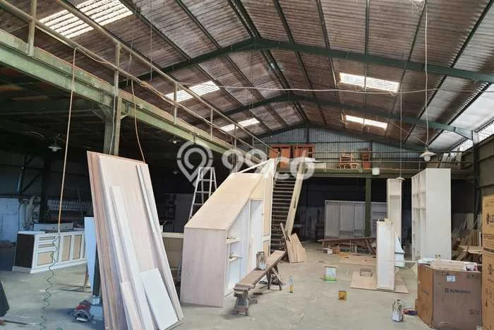 Gudang Dijual di Prime Area Semarang Luas 700m2 Gudang Dijual di Prime Area Semarang Luas 700m2