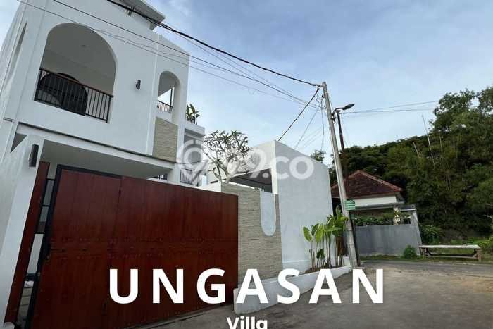 Dijual Vila Kawasan , Dimensi 136m2m², Area Asri Dijual Vila Kawasan , Dimensi 136m2m², Area Asri