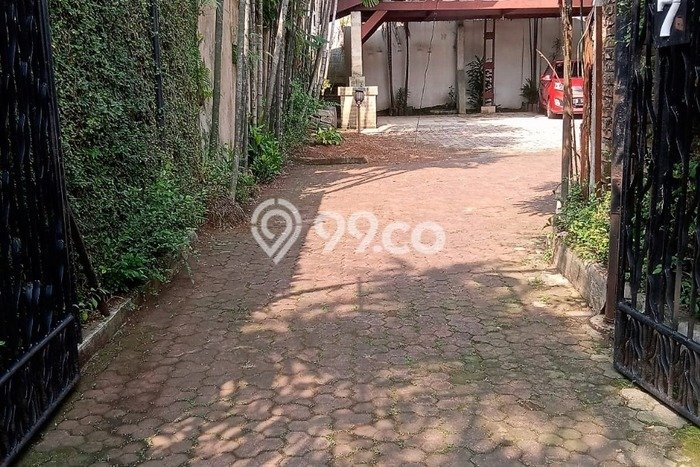 For Sale! Premium House LT 544m2 Desain Modern di Jati Padang For Sale! Premium House LT 544m2 Desain Modern di Jati Padang