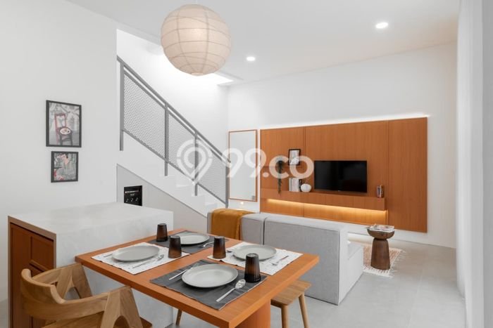 Dijual Hunian Rumah Terawat 3 KT di Cirendeu, Jakarta Selatan Dijual Hunian Rumah Terawat 3 KT di Cirendeu, Jakarta Selatan