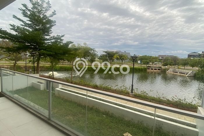 Rumah di Pantai Indah Kapuk, Jakarta Utara, Luas 300m² Bangunan 167m² - JUAL CEPAT! Rumah di Pantai Indah Kapuk, Jakarta Utara, Luas 300m² Bangunan 167m² - JUAL CEPAT!