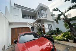Rumah Eksklusif Dijual LT 240m2 di Pulo Gadung, Jakarta Timur Rumah Eksklusif Dijual LT 240m2 di Pulo Gadung, Jakarta Timur