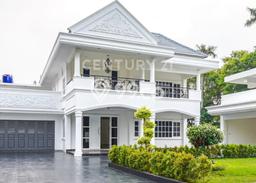 Ready to Use! Premium House LT 973m2 Desain Modern di Kemang Ready to Use! Premium House LT 973m2 Desain Modern di Kemang