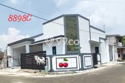 Dijual Rumah 3 Kamar Lokasi Strategis Bagus dan Strategis di Cileungsi Dijual Rumah 3 Kamar Lokasi Strategis Bagus dan Strategis di Cileungsi