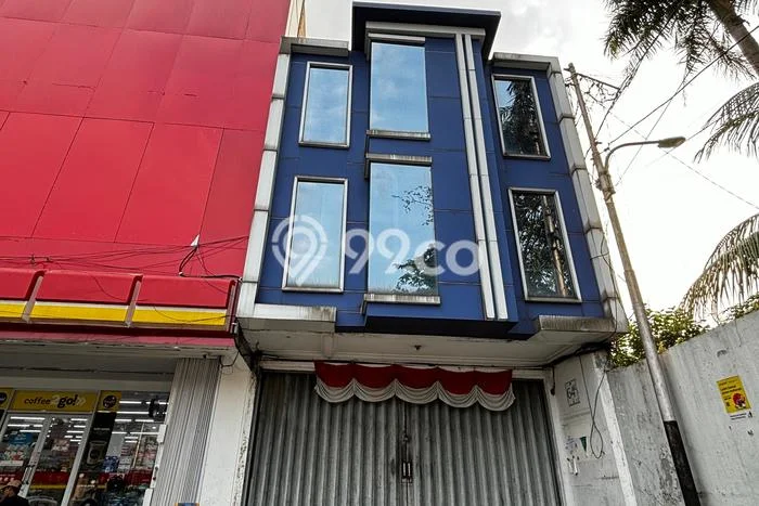 Unit Ruko Tersedia di Otista Spesifikasi LB 450m2 Unit Ruko Tersedia di Otista Spesifikasi LB 450m2