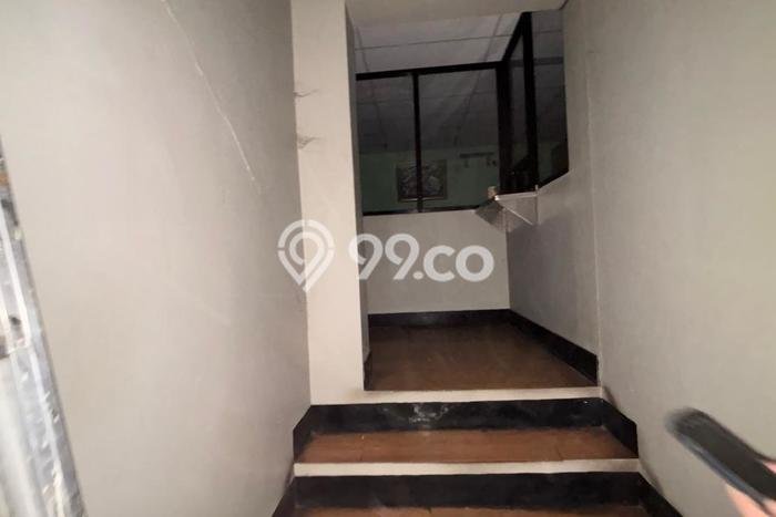 Ruko untuk disewa di Pasar Rebo punya LT 320m2 & LB 600m2 harga sewa kompetitif Ruko untuk disewa di Pasar Rebo punya LT 320m2 & LB 600m2 harga sewa kompetitif