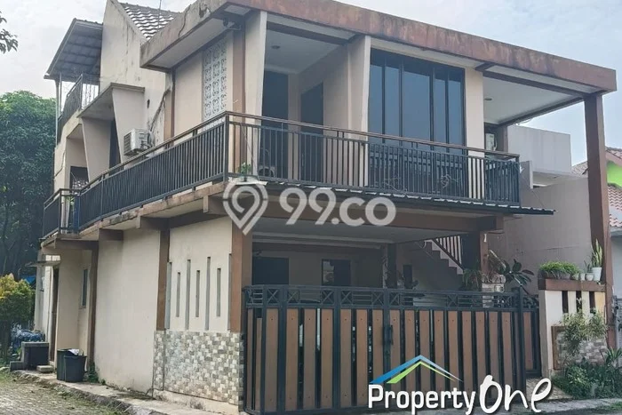 For Sale Rumah 4 Kamar Lokasi Strategis Nyaman dan Strategis di Serpong For Sale Rumah 4 Kamar Lokasi Strategis Nyaman dan Strategis di Serpong