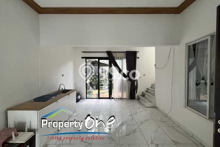 Rumah Modern Minimalis 5 Kamar Bisa Langsung Pindah di Pagedangan Rumah Modern Minimalis 5 Kamar Bisa Langsung Pindah di Pagedangan
