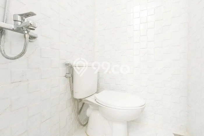 Jual Rumah Bagus Siap Huni LB 140m2 di Serpong, Tangerang Selatan Jual Rumah Bagus Siap Huni LB 140m2 di Serpong, Tangerang Selatan
