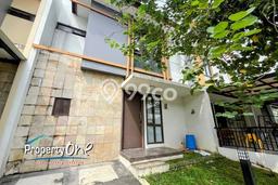 For Sale Rumah 3 Kamar Lokasi Strategis Nyaman dan Strategis di BSD For Sale Rumah 3 Kamar Lokasi Strategis Nyaman dan Strategis di BSD