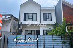Rumah Modern Minimalis 5 Kamar Bisa Langsung Pindah di Pagedangan Rumah Modern Minimalis 5 Kamar Bisa Langsung Pindah di Pagedangan