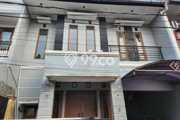 Jual Rumah Strategis Bagus Punya 4 KT di Pasar Minggu Jakarta Selatan SHM Jual Rumah Strategis Bagus Punya 4 KT di Pasar Minggu Jakarta Selatan SHM