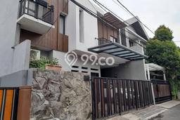 Dijual Rumah Mewah Megah Dengan View Cantik di Rawamangun, Jakarta Timur Dijual Rumah Mewah Megah Dengan View Cantik di Rawamangun, Jakarta Timur