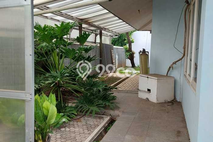 Rumah Elit LB 325m2 Siap Huni Desain Elegan di Pejaten, Jakarta Selatan Rumah Elit LB 325m2 Siap Huni Desain Elegan di Pejaten, Jakarta Selatan