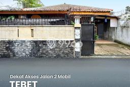 Dijual Rumah Premium dengan Fasilitas Sekitar Lengkap di Tebet, Jakarta Selatan Dijual Rumah Premium dengan Fasilitas Sekitar Lengkap di Tebet, Jakarta Selatan