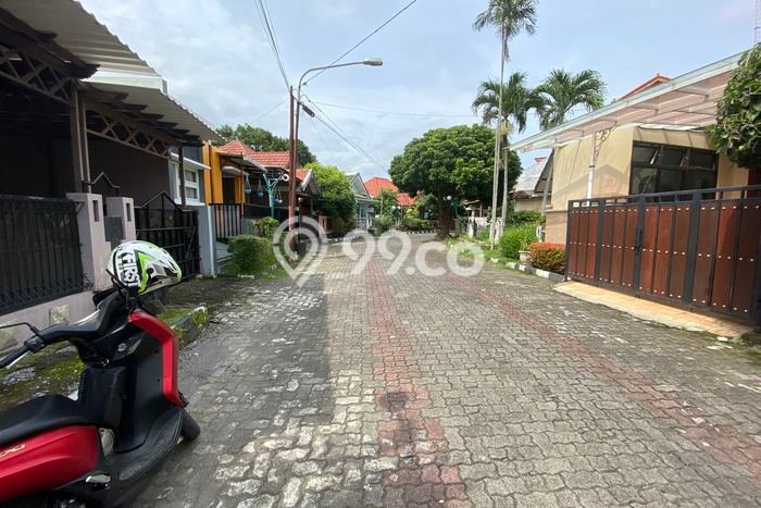 Rumah Strategis Minimalis Lb 180m2 di Tembalang, Semarang Rumah Strategis Minimalis Lb 180m2 di Tembalang, Semarang
