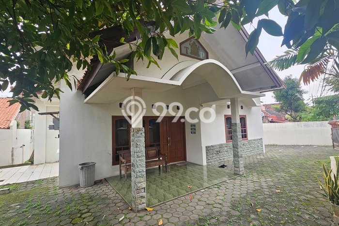 Dijual Hunian Mewah dengan Fasilitas Sekitar Lengkap di Candisari, Semarang Dijual Hunian Mewah dengan Fasilitas Sekitar Lengkap di Candisari, Semarang