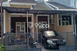 Rumah Modern Cantik 4 KT Bisa Langsung Pindah di Banyumanik Rumah Modern Cantik 4 KT Bisa Langsung Pindah di Banyumanik