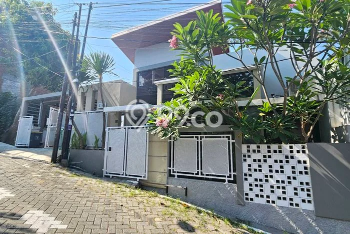 Rumah Luas Asri 2 KT Siap Huni di Ketileng Semarang Rumah Luas Asri 2 KT Siap Huni di Ketileng Semarang