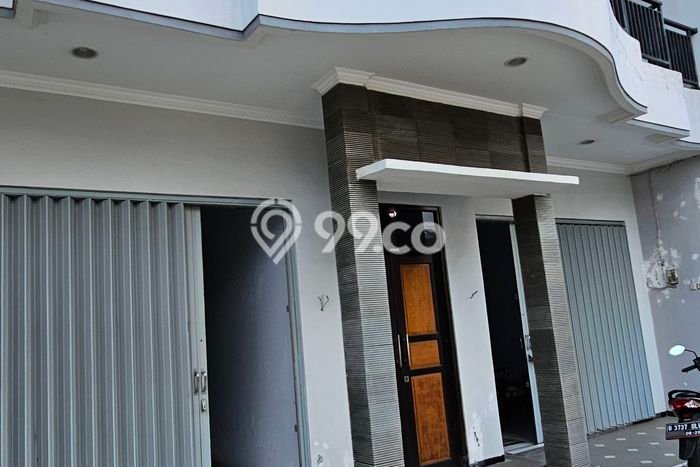 Rumah Luxury Modern Siap Huni di Gajahmada Semarang Rumah Luxury Modern Siap Huni di Gajahmada Semarang