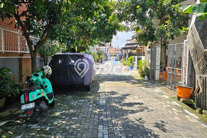 Lahan Dijual Lokasi Strategis di Semarang dengan Luas 170m2 Lahan Dijual Lokasi Strategis di Semarang dengan Luas 170m2
