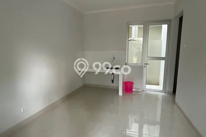 Disewakan! Rumah 3 Kamar Tidur &
2 Kamar Mandi di Gading Serpong, Tangerang Disewakan! Rumah 3 Kamar Tidur &
2 Kamar Mandi di Gading Serpong, Tangerang