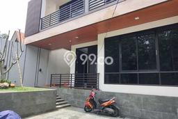 Jual Rumah Luas Elegan Dengan View Eksklusif di Sentul City, Bogor Jual Rumah Luas Elegan Dengan View Eksklusif di Sentul City, Bogor