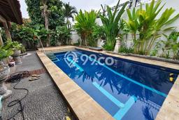 Rumah Kontrakan Badung LT 250m2 LB 120m2 Area Puri Gading Rumah Kontrakan Badung LT 250m2 LB 120m2 Area Puri Gading