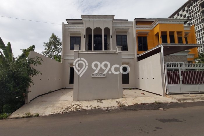 Lokasi terbaik! Rumah siap pakai disewakan di Banyumanik LB 110m2 Lokasi terbaik! Rumah siap pakai disewakan di Banyumanik LB 110m2