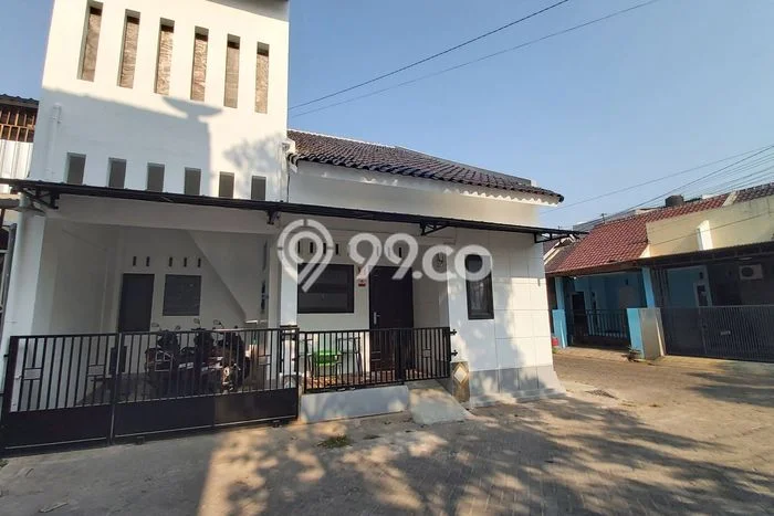 Jual Rumah Bagus Siap Huni LB 132m2 di Tembalang, Semarang Jual Rumah Bagus Siap Huni LB 132m2 di Tembalang, Semarang