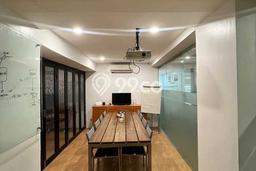 AREA KOMERSIAL! Kantor di Menteng, Luas 1200m2m², Akses Raya AREA KOMERSIAL! Kantor di Menteng, Luas 1200m2m², Akses Raya