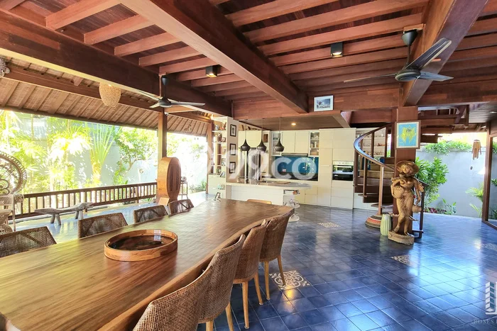 For Sale! Premium House LT 630m2 Desain Modern di Sanur For Sale! Premium House LT 630m2 Desain Modern di Sanur