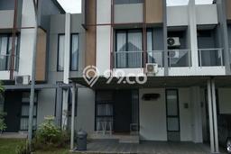 For Sale Hunian Rumah Terawat 4 KT di BSD City, Tangerang For Sale Hunian Rumah Terawat 4 KT di BSD City, Tangerang