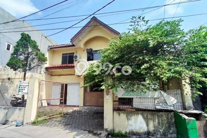 FEATURED! Rumah di Wonocolo, 1 KM, Area Premium, Luas 25m2m² LB 25m2m² FEATURED! Rumah di Wonocolo, 1 KM, Area Premium, Luas 25m2m² LB 25m2m²