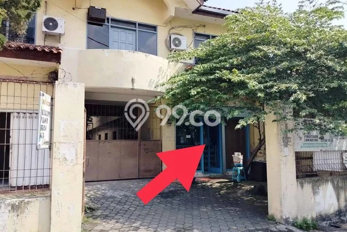 FEATURED! Rumah di Wonocolo, 1 KM, Area Premium, Luas 25m2m² LB 25m2m² FEATURED! Rumah di Wonocolo, 1 KM, Area Premium, Luas 25m2m² LB 25m2m²