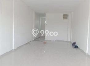 Area Ramai! Ruko Dijual di Wiyung untuk Bisnis Luas Bangunan 250m2 Area Ramai! Ruko Dijual di Wiyung untuk Bisnis Luas Bangunan 250m2