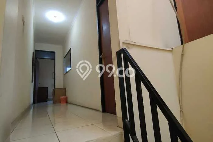 Ruko Dijual di Jakarta Selatan LT 45m2 & LB 130m2 Lokasi Terbaik! Ruko Dijual di Jakarta Selatan LT 45m2 & LB 130m2 Lokasi Terbaik!