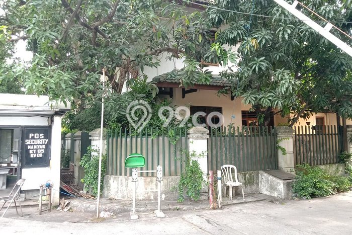 Rumah Elit LB 400m2 Siap Huni Desain Elegan di Bintaro, Tangerang Selatan Rumah Elit LB 400m2 Siap Huni Desain Elegan di Bintaro, Tangerang Selatan