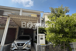 Rumah Luas Asri 3 KT Siap Huni di Harapan Indah Bekasi Rumah Luas Asri 3 KT Siap Huni di Harapan Indah Bekasi