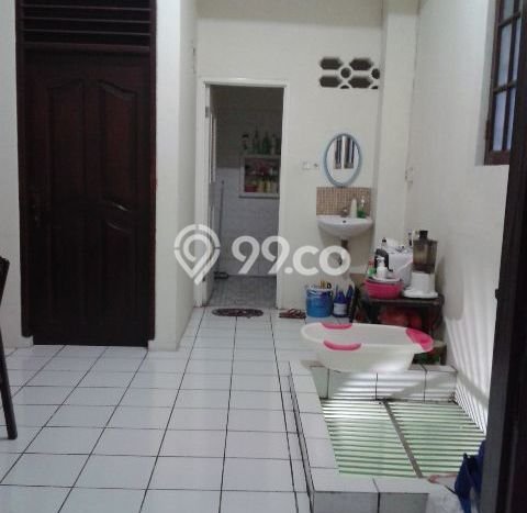 Rumah Elit LB 240m2 Siap Pakai Desain Elegan di Tamansari, Jakarta Barat Rumah Elit LB 240m2 Siap Pakai Desain Elegan di Tamansari, Jakarta Barat