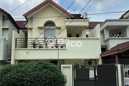 Dijual Hunian Rumah Terawat 5 Kamar di Semanan, Jakarta Barat Dijual Hunian Rumah Terawat 5 Kamar di Semanan, Jakarta Barat