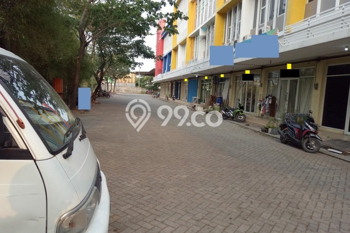 Ruko Dijual di Prime Area Jakarta Barat Luas 135m2 Ruko Dijual di Prime Area Jakarta Barat Luas 135m2