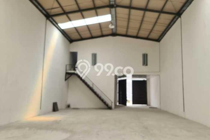 Untuk Dijual Gudang di Teluk Naga Tangerang LT 240m2 / LB 330m2 Untuk Dijual Gudang di Teluk Naga Tangerang LT 240m2 / LB 330m2