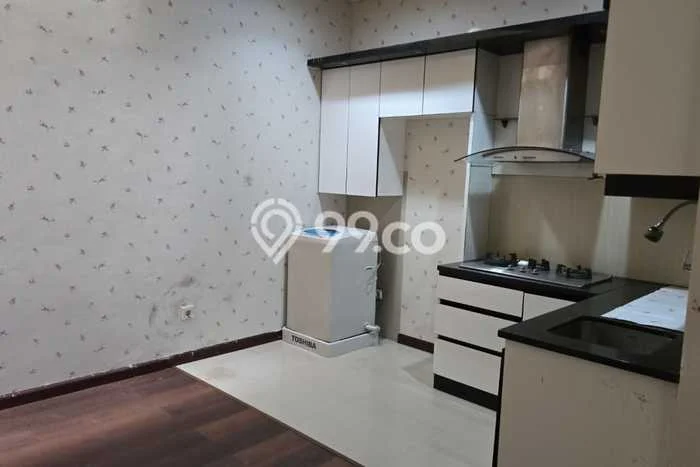 LOKASI TERBAIK! Rumah di Penjaringan, 2 KT, Area Premium, LT 48m² Bangunan 64m² LOKASI TERBAIK! Rumah di Penjaringan, 2 KT, Area Premium, LT 48m² Bangunan 64m²